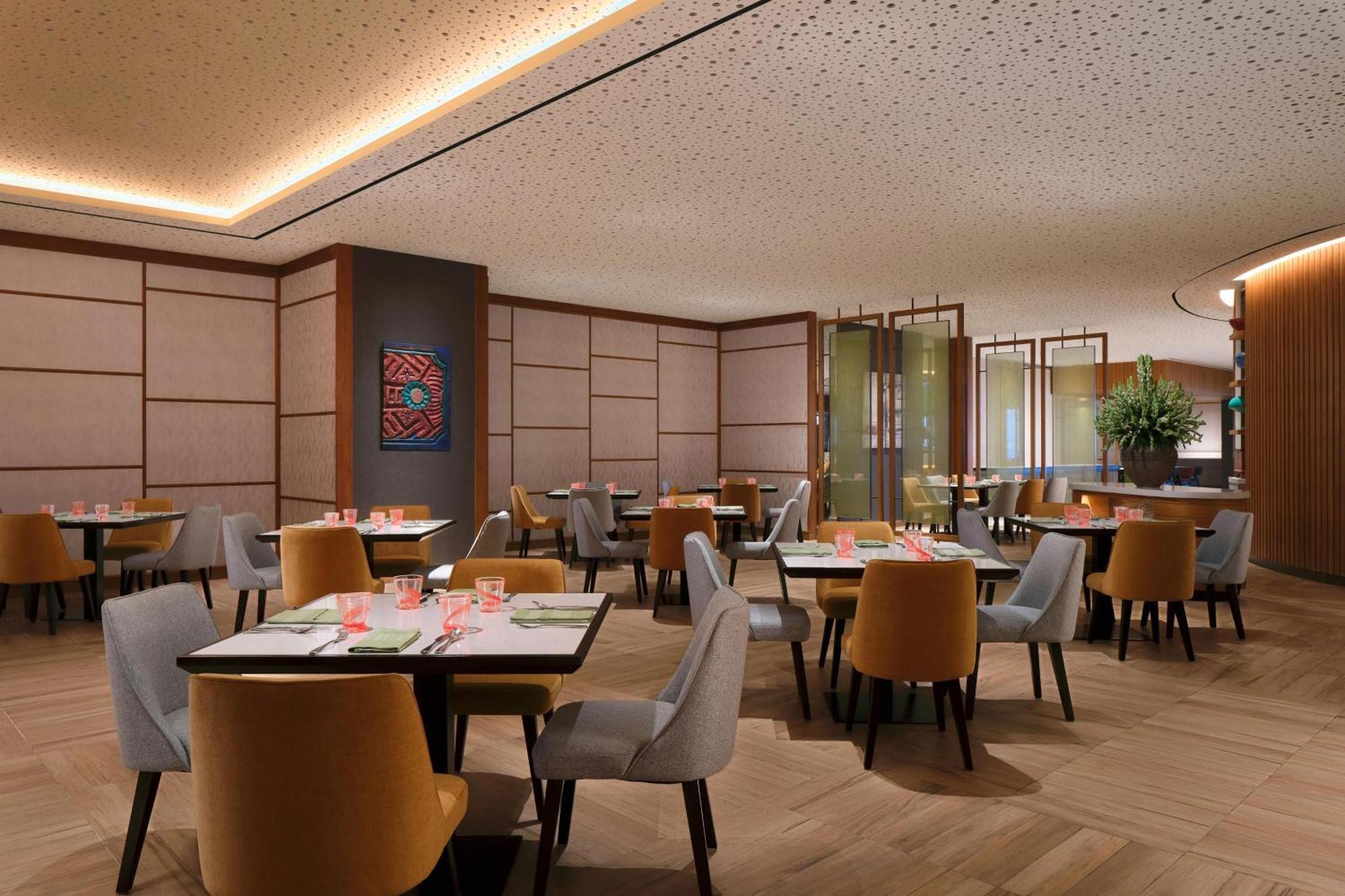 Four Points By Sheraton Surabaya, Pakuwon Indah Eksteriør billede