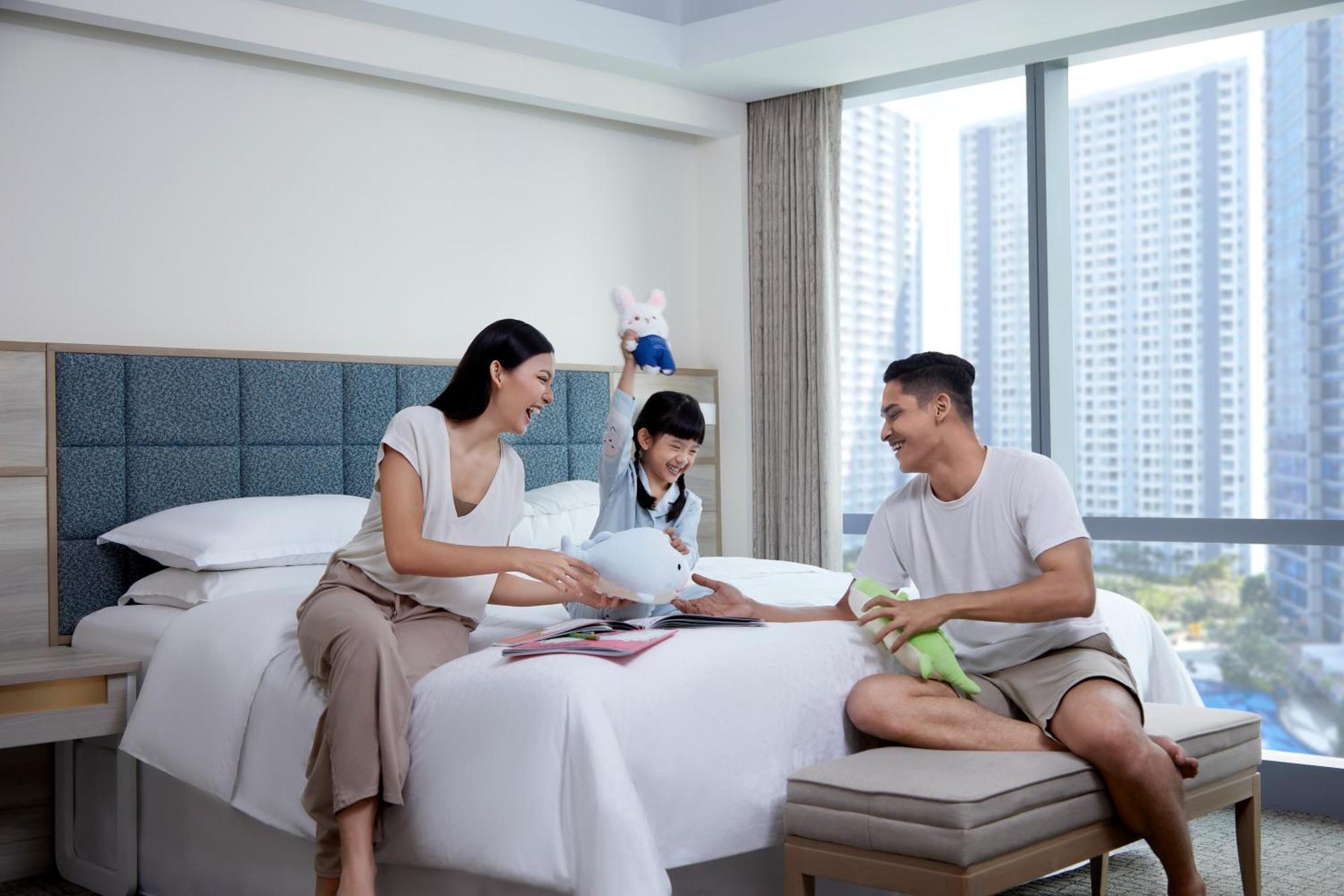 Four Points By Sheraton Surabaya, Pakuwon Indah Eksteriør billede